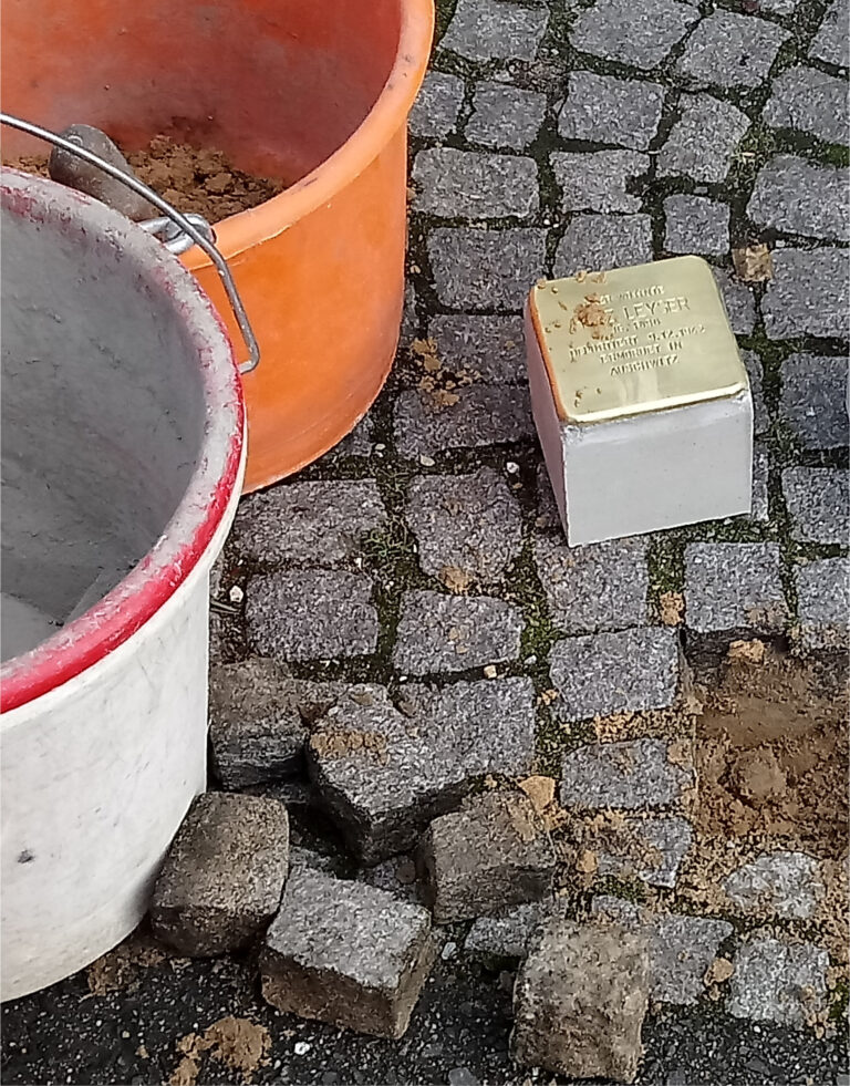 Stolpersteinverlegung für Schmul Franz Switytzki